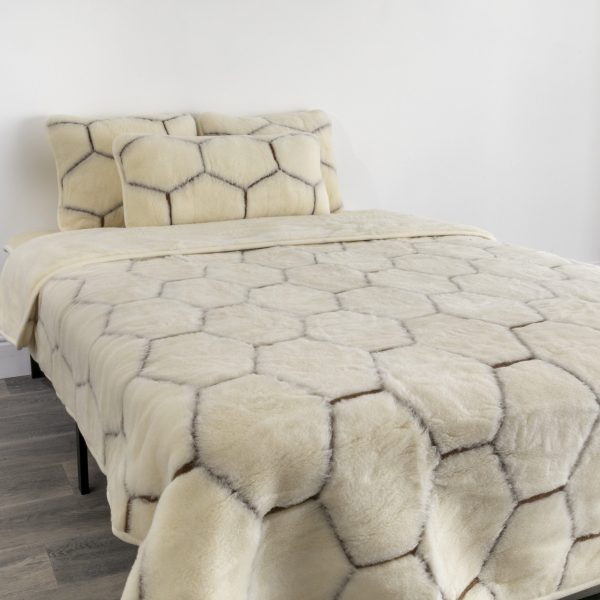 CASHQUILT135-HEX_1 Cashmere Wool Quilt – Natural Hex