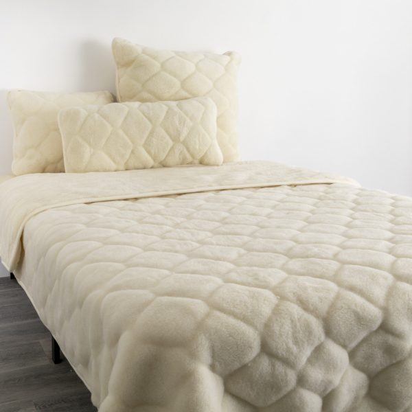 Cashmere Wool Quilt – Natural Shapes