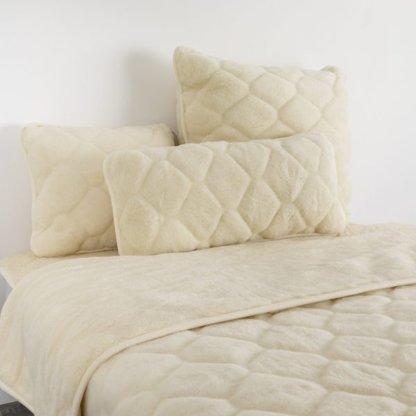 Cashmere Wool Quilt – Natural Shapes